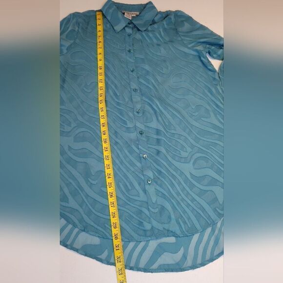 a la carte Blue Burn Out Sheer Zebra Pattern Tunic Adjustable Sleeves - Picture 11 of 12